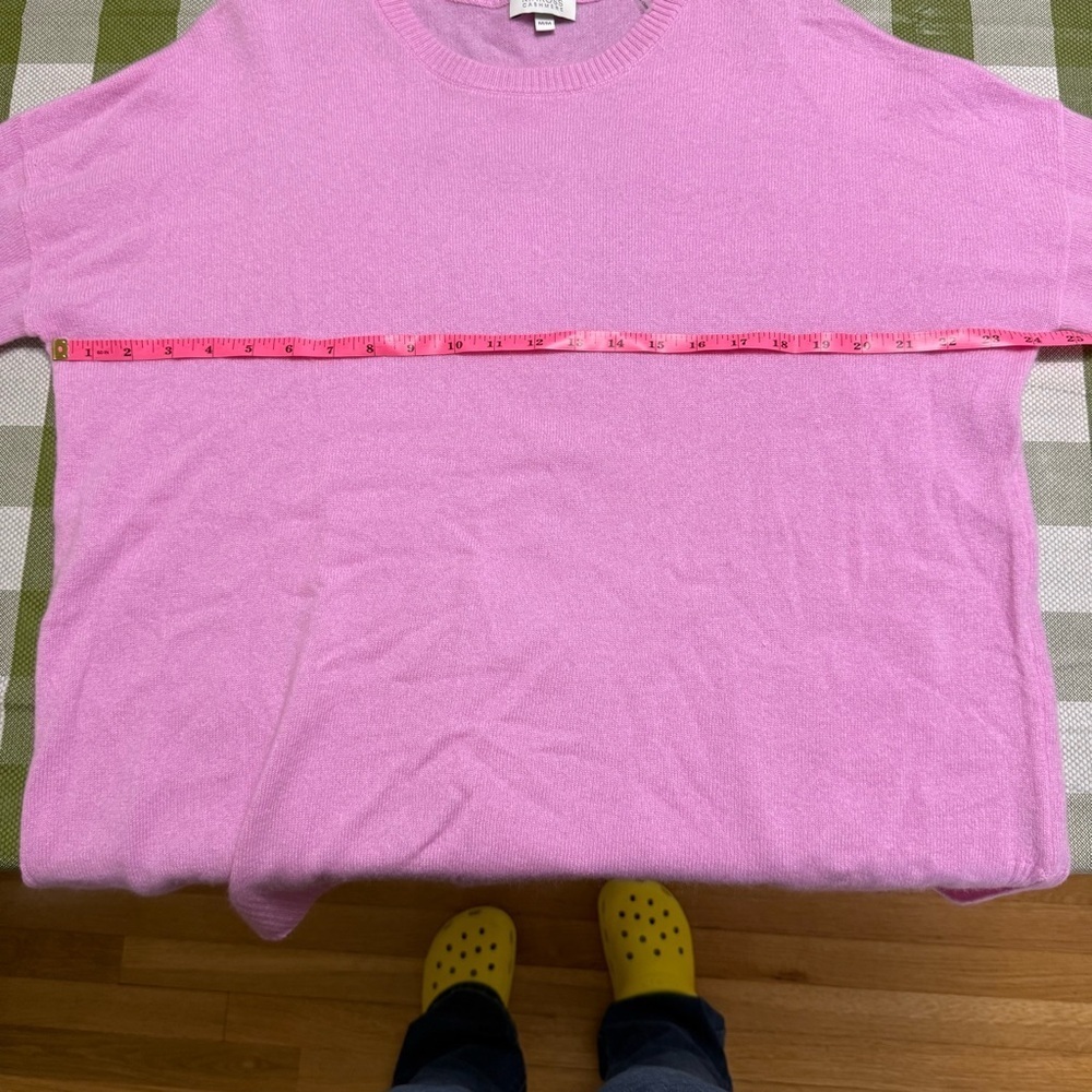 NEW Kinross 100% Cashmere Sweater- Pink Easy Crew Pullover Oversized- M - Picture 5 of 12
